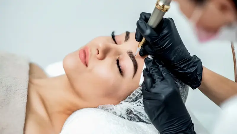 hoe lang blijft permanente make up wenkbrauwen